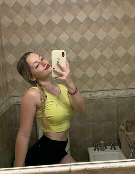 sofiasemine sex model photos