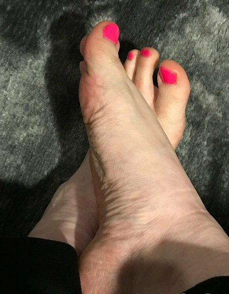 janeleecutefeet model nude images