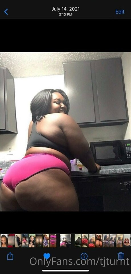 tjturnt naked star photo