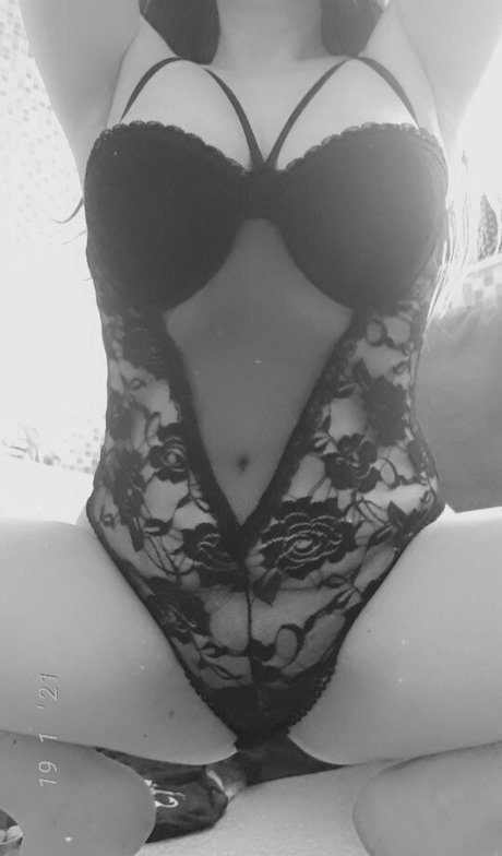 juicyjaynexoxo sexy pornstar pics