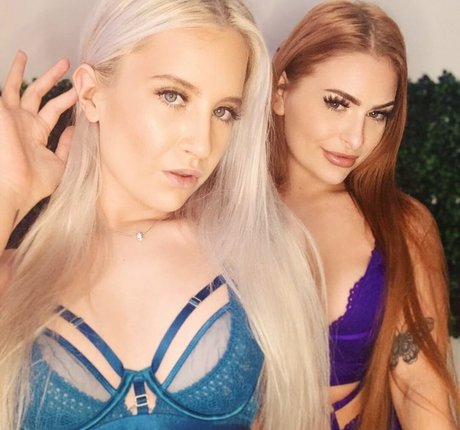 Pleasing Poppy star high quality image