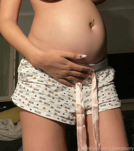 juliaticabusty star art images