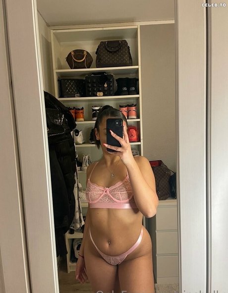 Vipshelly pornstar high quality photo