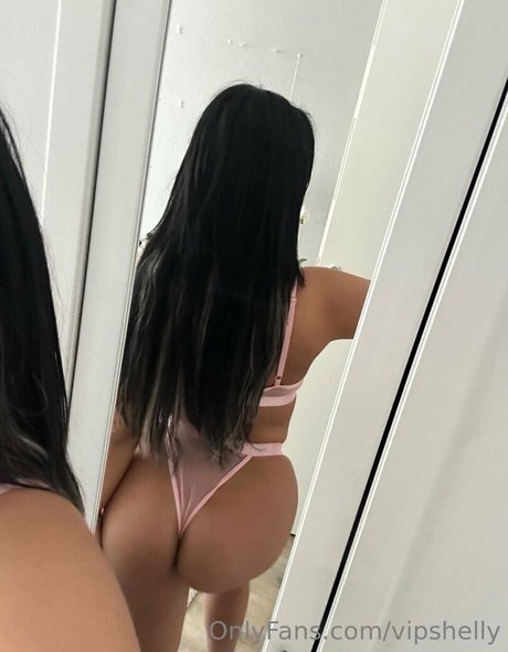 Vipshelly exclusive pornstar image