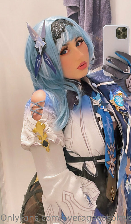 averagecosplays star free pic