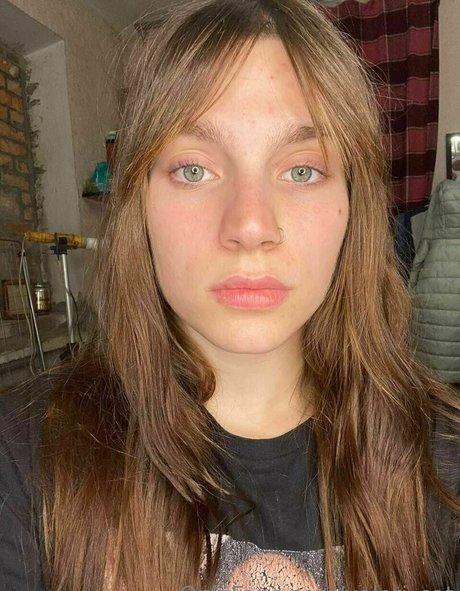 Valeri Catwoman model erotic photo