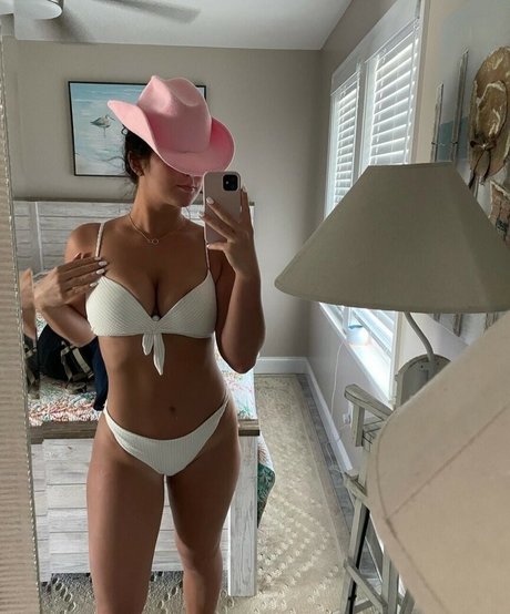 Krystin Fulton pretty star pictures