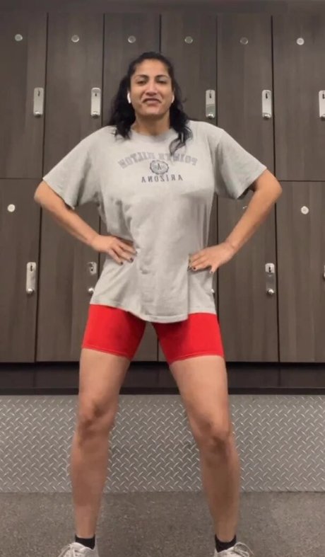 Stylistakammy adult model picture