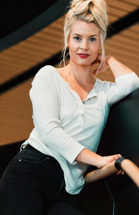 Laura Nieminen top pornstar galleries