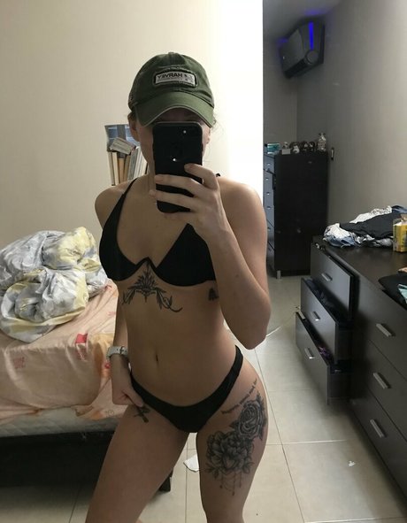 tattedxbabextease naked model gallery