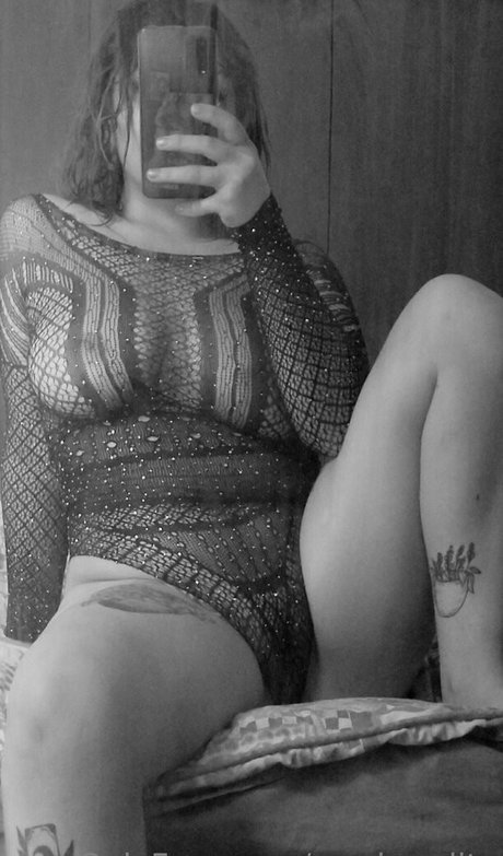 awabendita model sexy pic