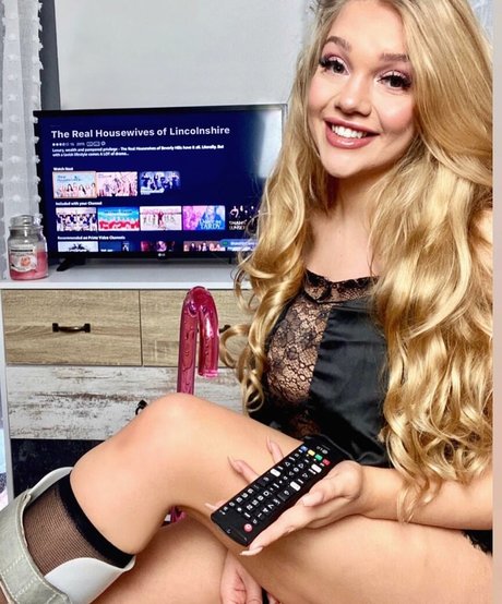 Lucy May Dawson model nice image