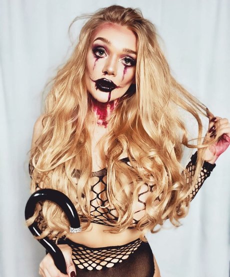 Lucy May Dawson best star picture