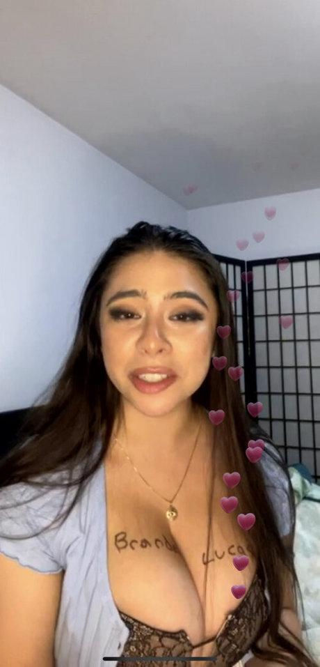 Reema Rochelle model adult picture