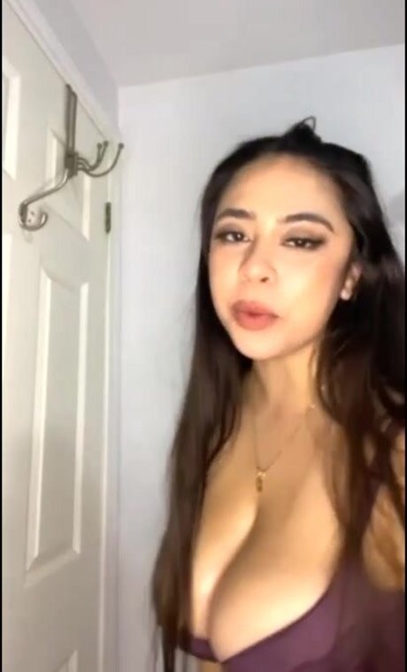 Reema Rochelle model pretty picture