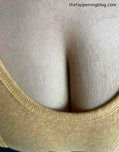 Jenicca erotic model picture