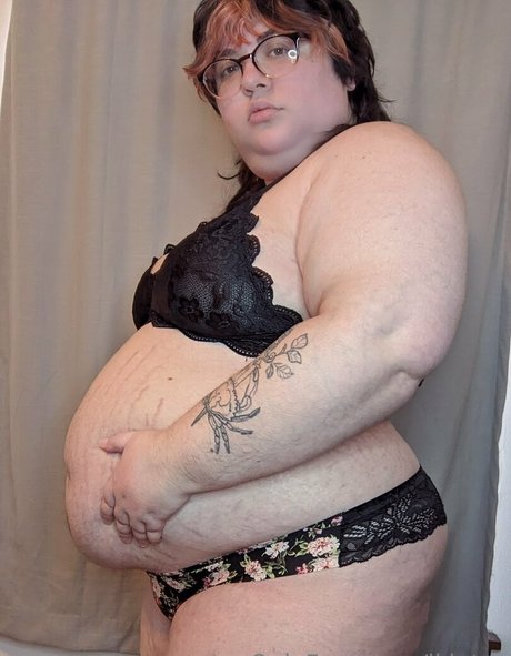 iklutzy nice model img