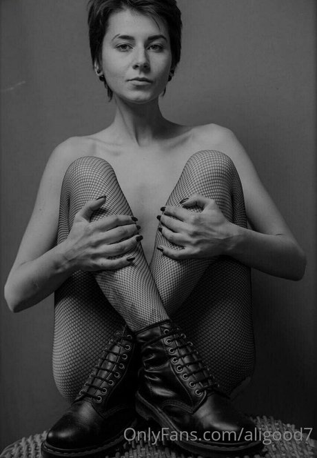 aligood7 hd pornstar pictures