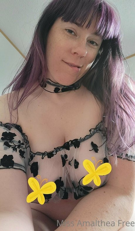 miss amalthea free star high quality pics