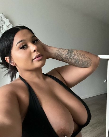 laixxx high quality pornstar images