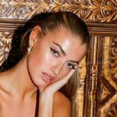 Freya Tidy hot actress picture