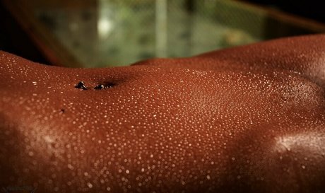 Cait Coldwell actress image