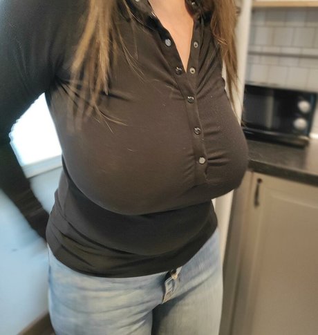 Maria Marine xxx model img