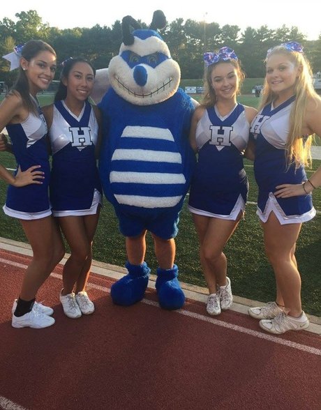 Julia F nude model img