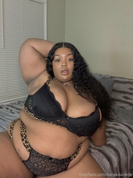 danekdanielle perfect pornstar gallery