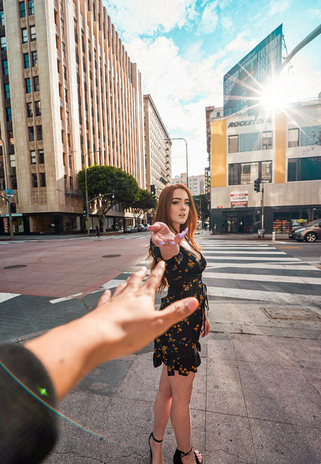 kaitimackenzie model naked picture