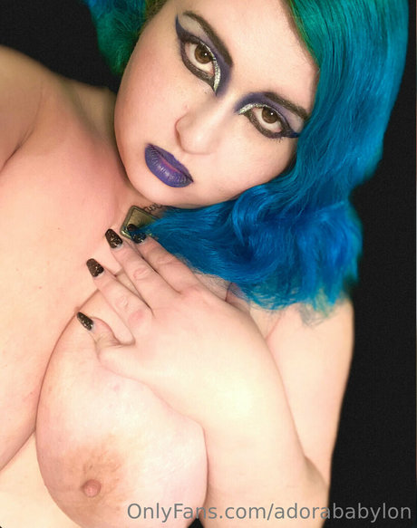 adorababylon model xxx pictures