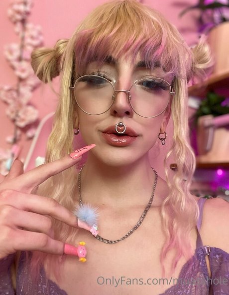 muasshole pretty actress img