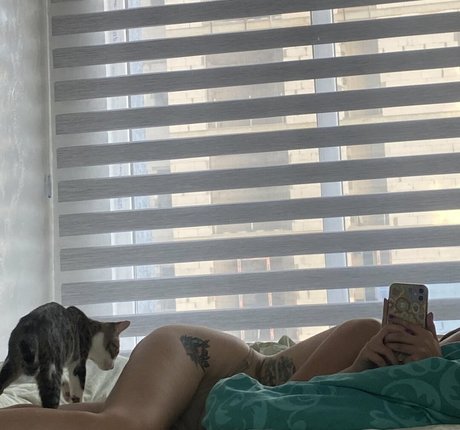 Sofuckingood13 naked actress gallery