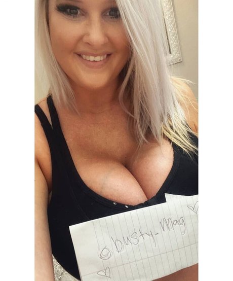 Busty Magazine sex model galleries