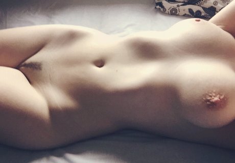 katevictoria erotic model pics