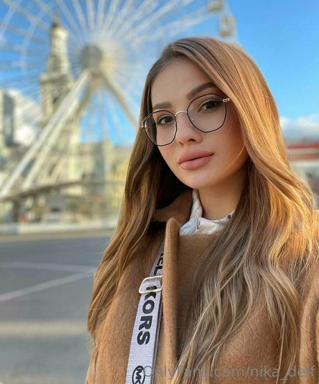 nika delf pornstar naked images