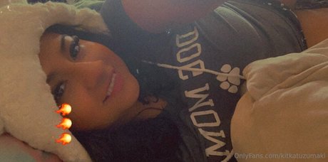kitkatuzumaki star nudes images