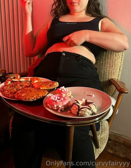 curvyfairyyy star erotic pictures