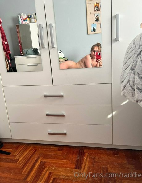 Raddie Llod art pornstar photo