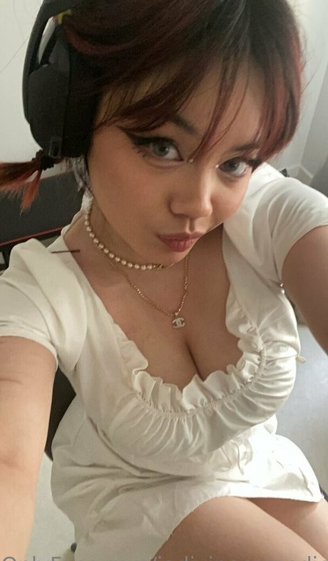 iadivinecomedie model hot archive