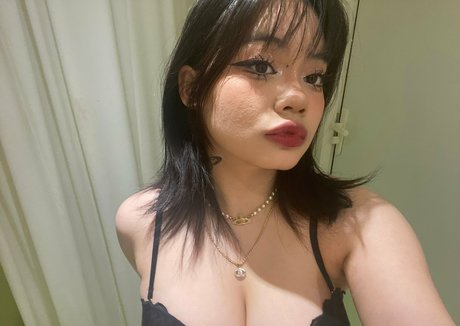 iadivinecomedie model high quality pics