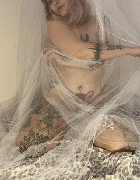 sailorplasmafree hot model photo