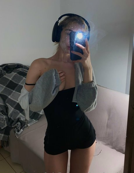 tender cherry star erotic archive