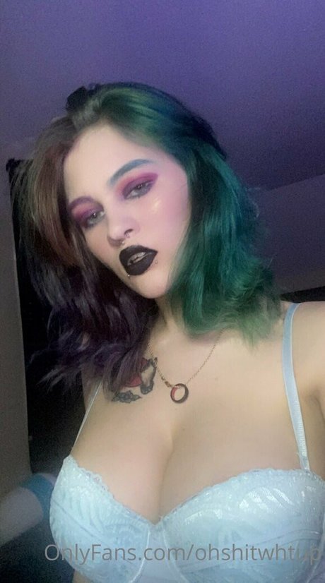 ohshitwhtup sexy actress gallery