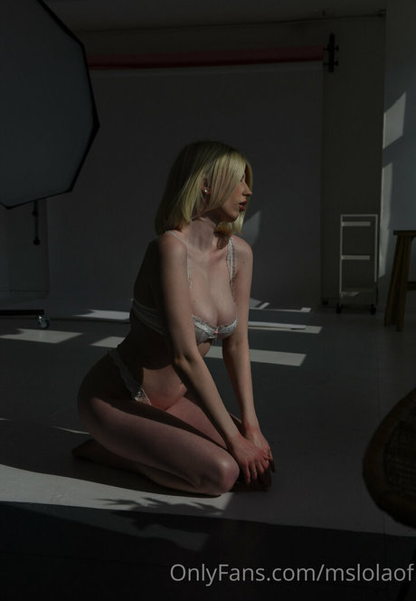 mslolaof star erotic pictures