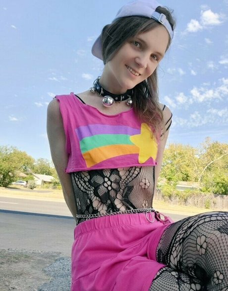 Hexakush star nude pic