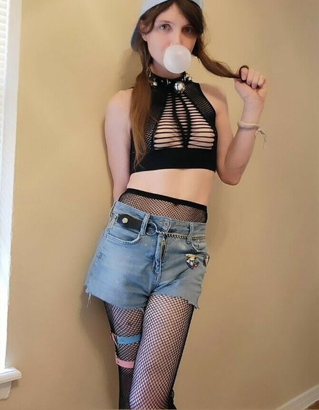 Hexakush art actress galleries