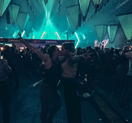 Sarah Neuhaus sexy pornstar gallery