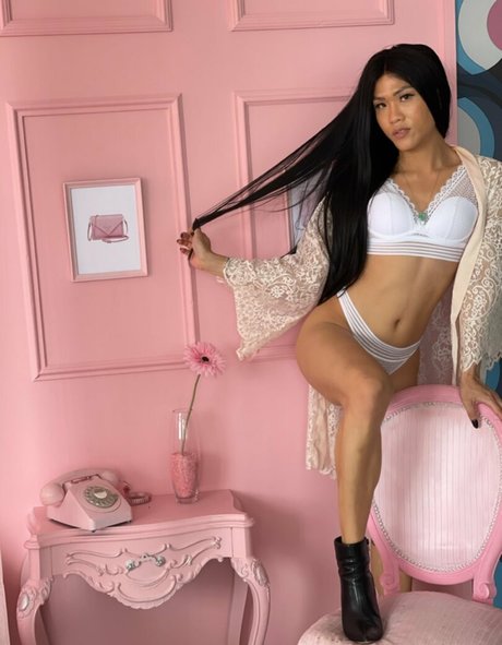 lilyuw888 high quality star pics