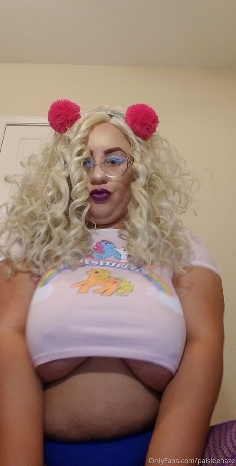 paisleehaze xxx pornstar img